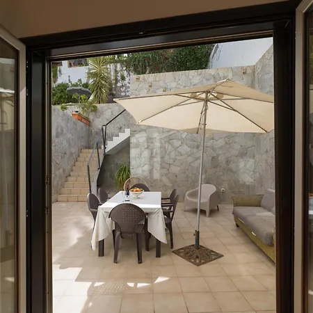 Puente De Piedra بيت للعطل *